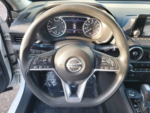 Used 2021 Nissan Sentra S FWD image 19