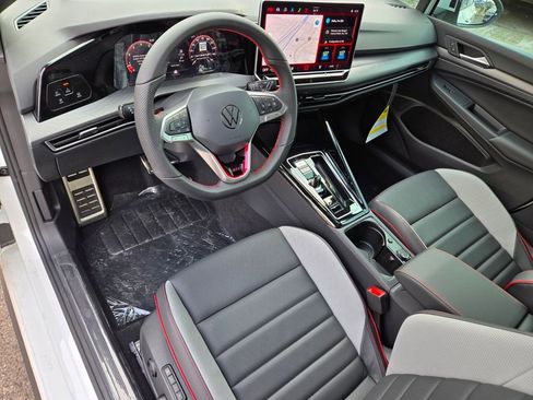 New 2026 Volkswagen GTI SE FWD image 9