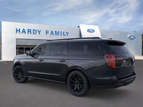 New 2025 Ford Expedition Max Platinum w/ Stealth Appearance Package image 4