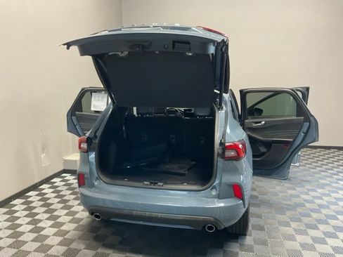 Used 2023 Ford Escape ST-Line Elite AWD/4WD image 27