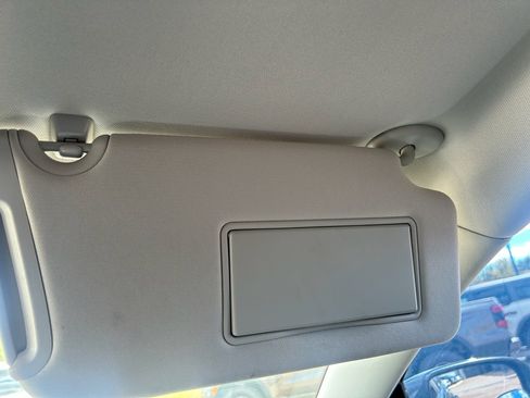 Used 2023 Chrysler 300 Touring image 38