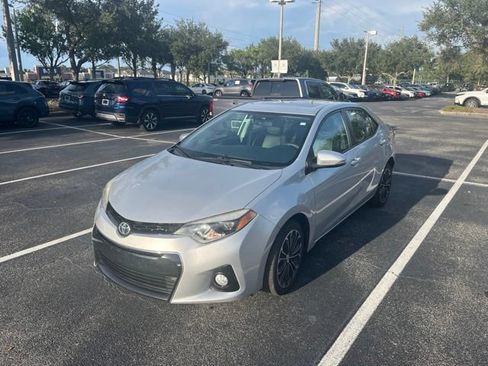 Used 2015 Toyota Corolla S w/ Driver Convenience Package FWD image 3