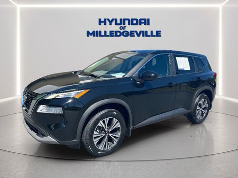 Used 2023 Nissan Rogue SV FWD image 1