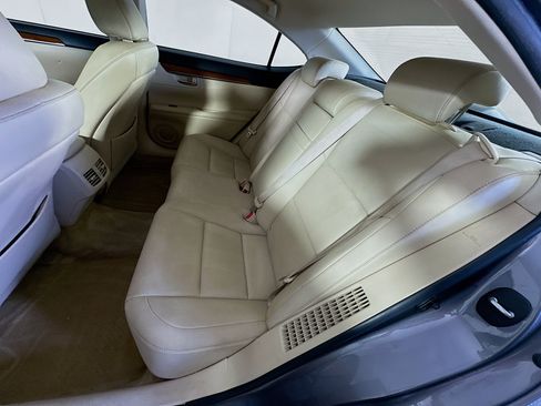 Used 2013 Lexus ES 300h w/ Premium Pkg FWD image 27
