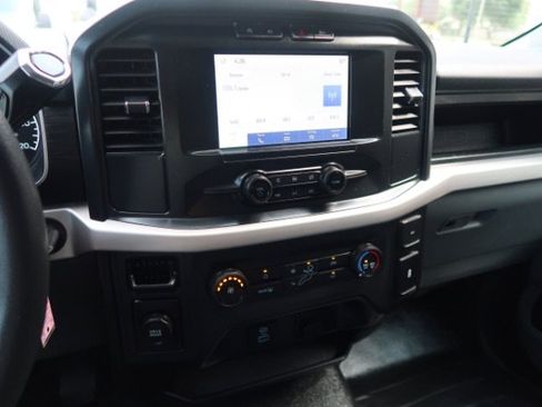 Used 2022 Ford F150 XL w/ Equipment Group 101A High RWD image 11