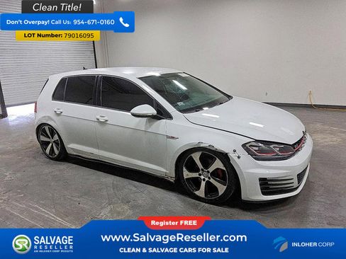 Used 2015 Volkswagen Golf 4-Door image 5