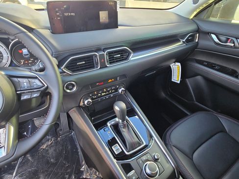 New 2025 MAZDA CX-5 Carbon Edition image 17