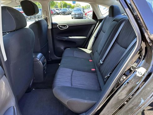 Used 2019 Nissan Sentra SV FWD image 12