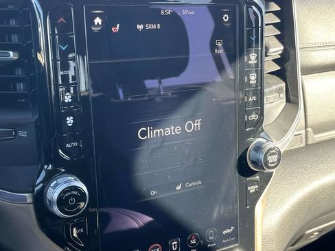 Used 2021 RAM 1500 Laramie image 32