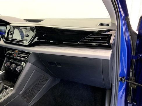 Used 2023 Volkswagen Taos S image 16