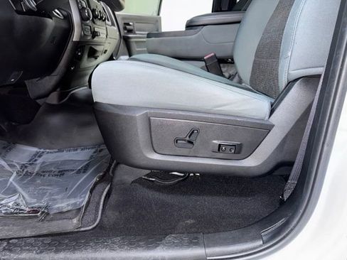 Used 2019 RAM 1500 Tradesman w/ Popular Equipment Group AWD/4WD image 4