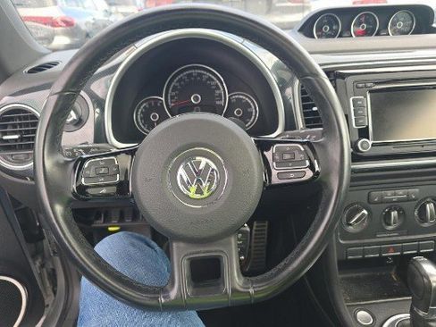 Used 2014 Volkswagen Beetle R-Line image 5