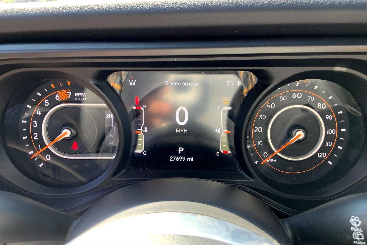 Certified 2025 Jeep Wrangler Unlimited Sahara w/ Safety Group AWD/4WD image 25