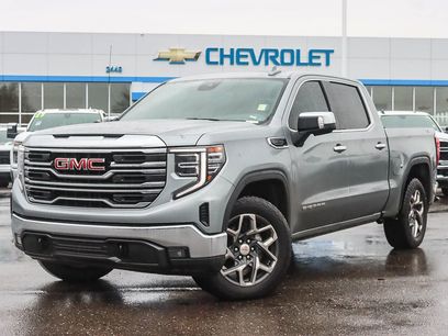 Used 2024 GMC Sierra 1500 SLT w/ SLT Convenience Package