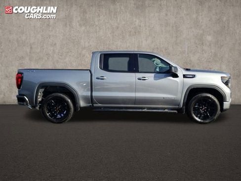 Used 2026 GMC Sierra 1500 Elevation image 9