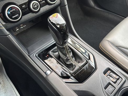 Used 2022 Subaru Crosstrek 2.5i Sport w/ Moonroof Package image 29