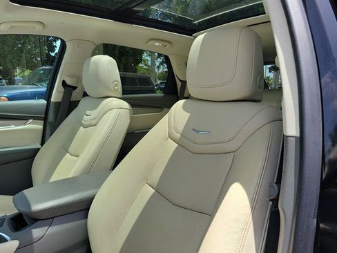 Certified 2023 Cadillac XT5 Premium Luxury FWD image 33
