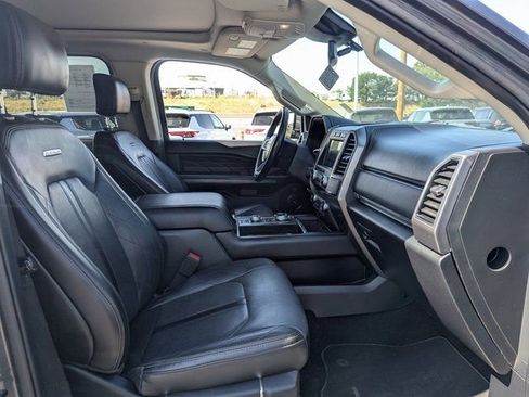 Used 2020 Ford Expedition Platinum image 36