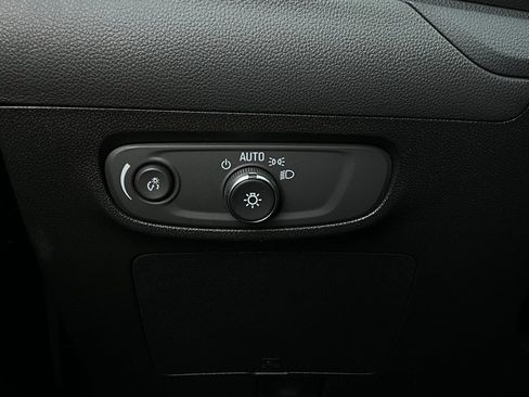 Used 2025 Buick Encore GX Preferred image 20