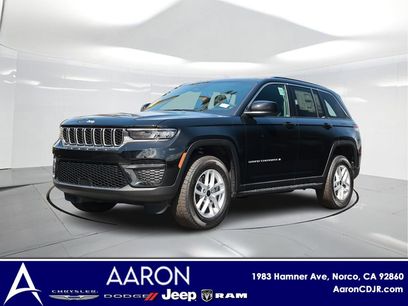 New 2025 Jeep Grand Cherokee Laredo X