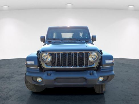 New 2026 Jeep Wrangler Unlimited Sport AWD/4WD image 4