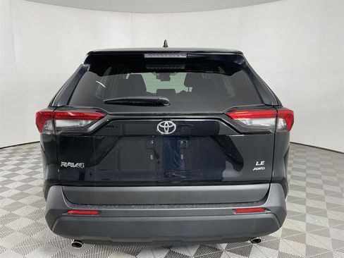 New 2025 Toyota RAV4 LE image 6