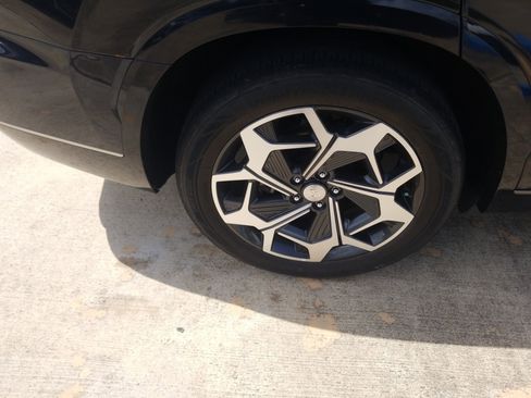 Used 2022 Hyundai Palisade Calligraphy image 24