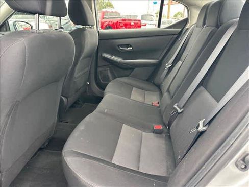 Used 2022 Nissan Sentra SV w/ Trunk Package FWD image 11