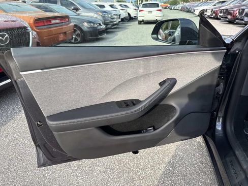 Used 2025 Tesla Model 3 Long Range RWD image 21