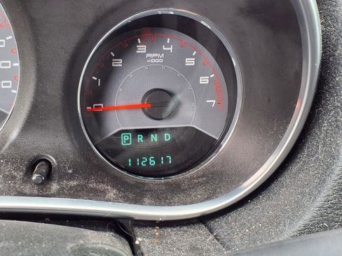 Used 2012 Dodge Avenger SXT FWD image 4