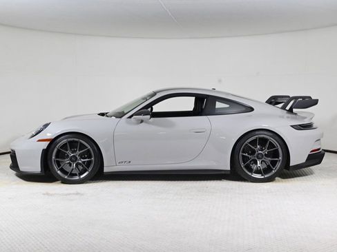 Certified 2022 Porsche 911 GT3 image 2