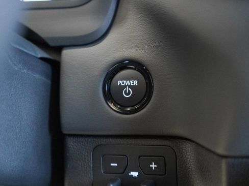 New 2026 Toyota Sequoia Platinum AWD/4WD image 31