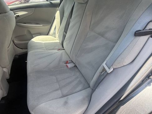 Used 2012 Toyota Corolla LE FWD image 17