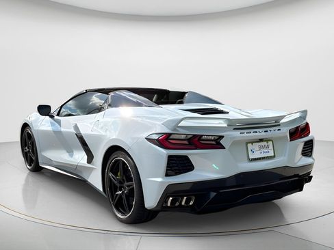 Used 2021 Chevrolet Corvette Stingray Preferred Conv w/ Z51 Performance Package RWD image 7