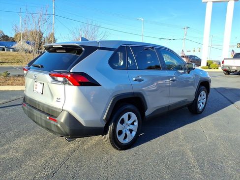 Certified 2025 Toyota RAV4 LE image 26