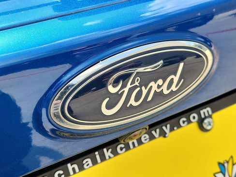 Used 2017 Ford Escape Titanium FWD image 30
