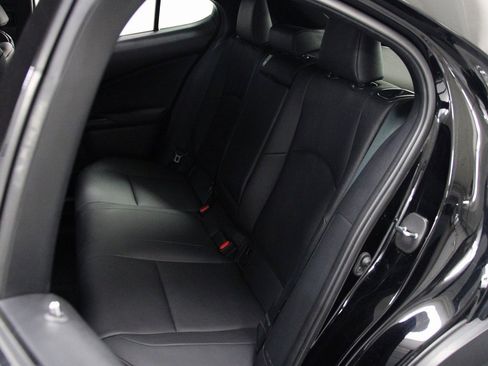 Used 2020 Lexus UX 250h F Sport image 20