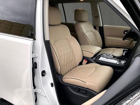 Used 2023 Nissan Armada Platinum w/ Captain's Chairs Package image 30