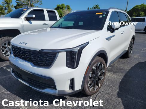 Used 2024 Kia Sorento SX FWD image 1