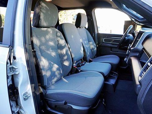 Used 2024 RAM 2500 Big Horn image 15