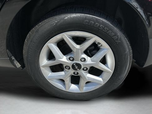 Used 2022 Kia Soul LX w/ Technology Package FWD image 29