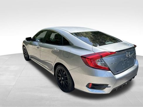 Used 2020 Honda Civic Sport image 3