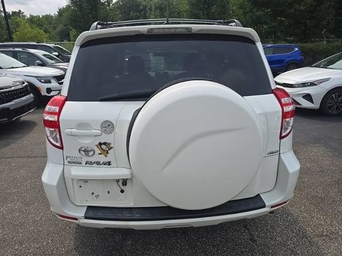 Used 2009 Toyota RAV4 4WD image 6
