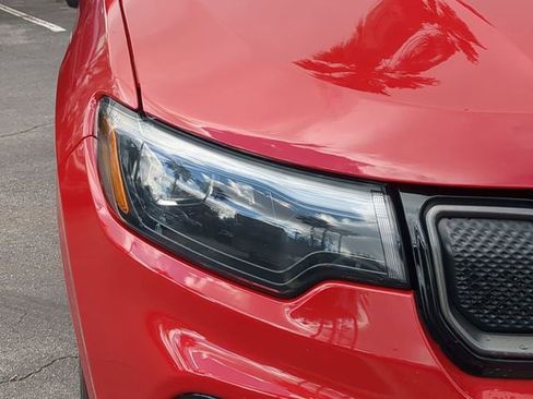 Used 2022 Jeep Compass Limited w/ (RED) Package image 10