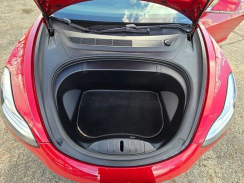Used 2018 Tesla Model 3 image 34