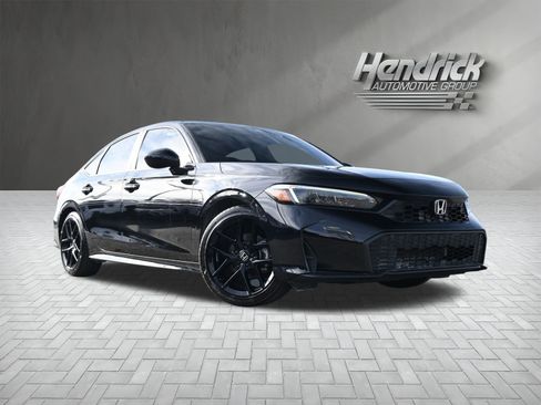 Used 2025 Honda Civic Sport image 2