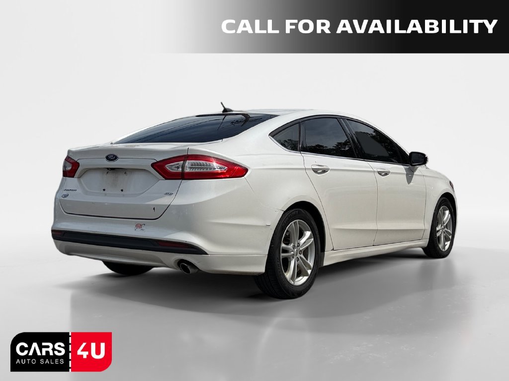 Used 2015 Ford Fusion SE FWD image 7