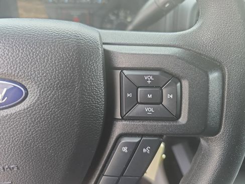 Used 2019 Ford F150 XL w/ Equipment Group 101A Mid AWD/4WD image 15