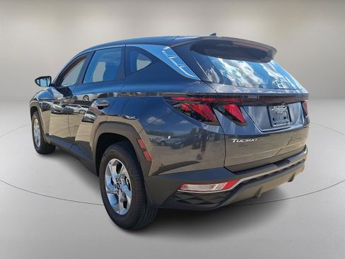 Certified 2023 Hyundai Tucson SE image 7