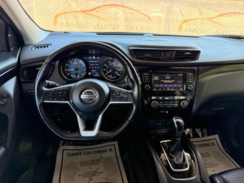 Used 2022 Nissan Rogue Sport SL w/ Premium Package image 33